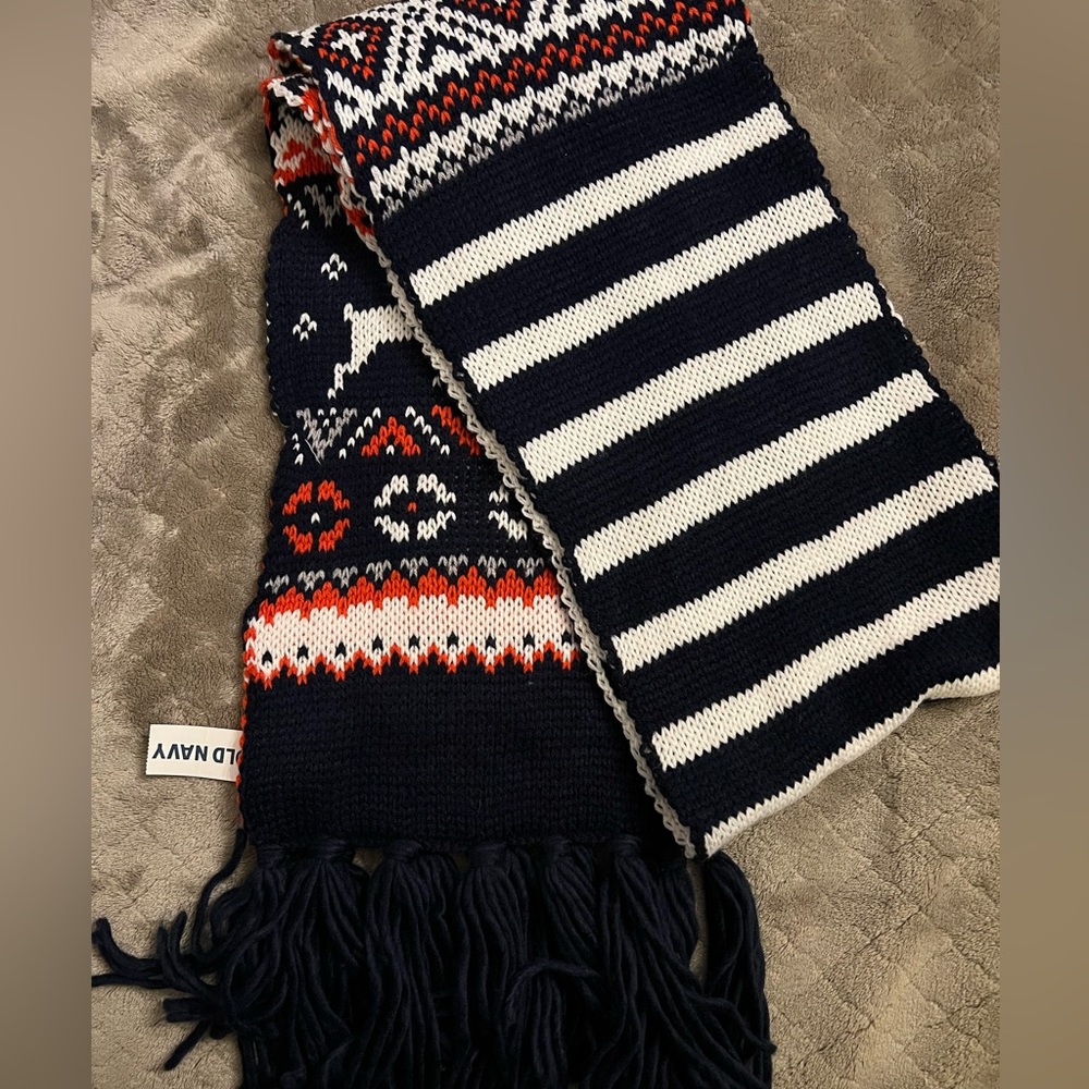 OLD NAVY NWT Unisex scarf